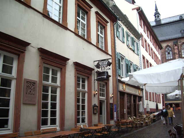 050916000 11 FRA Heidelberg Brauhaus Vetter.JPG (70650 bytes)