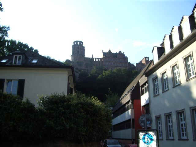050917000 03 FRA Heidelberg Castle.JPG (47224 bytes)