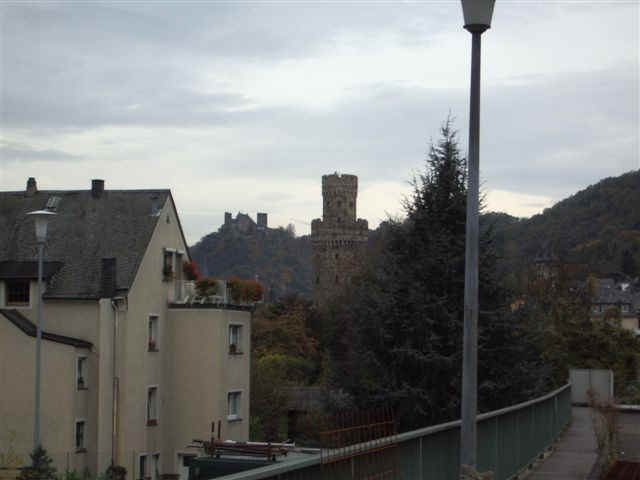 051024 (24) FRA St Goar.JPG (42144 bytes)