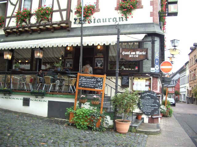 051024 (4) FRA St Goar Hotel Am Markt.JPG (86289 bytes)