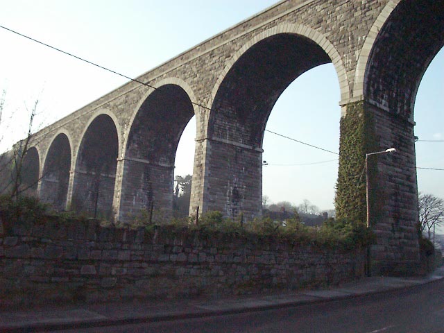 01118002 DUB Drogheda RR Bridge.jpg (61590 bytes)