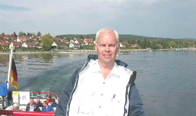 03502003 ZRH Tony Ferry Uberlingin Konstanz.JPG (42802 bytes)