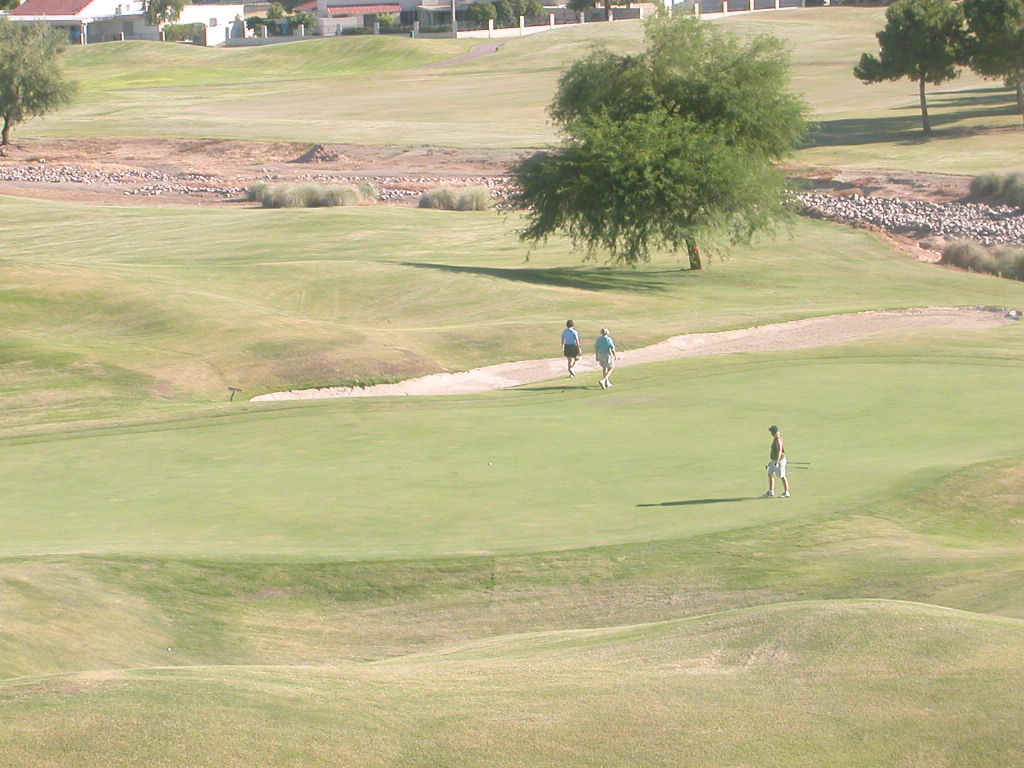 03919004 PHX DLGolf JeRie Karla Cathy Mary.jpg (183459 bytes)