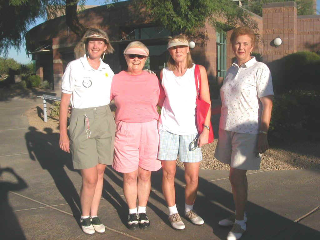 03921013a PHX DLGolf BJ Pat Maryann Marilyn.jpg (160114 bytes)