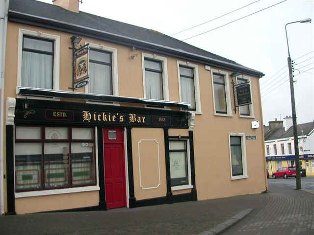 070112 (9) SNN Hickies Bar Kilkee.JPG (57566 bytes)