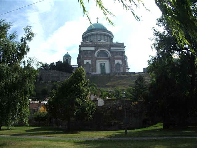 070711 (4) BUD Esztergom.JPG (65800 bytes)