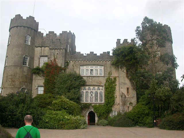 070831 (28) DUB Malahide Castle.JPG (62491 bytes)