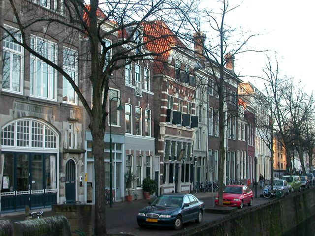 071122 (58) AMS Gouda.JPG (96750 bytes)